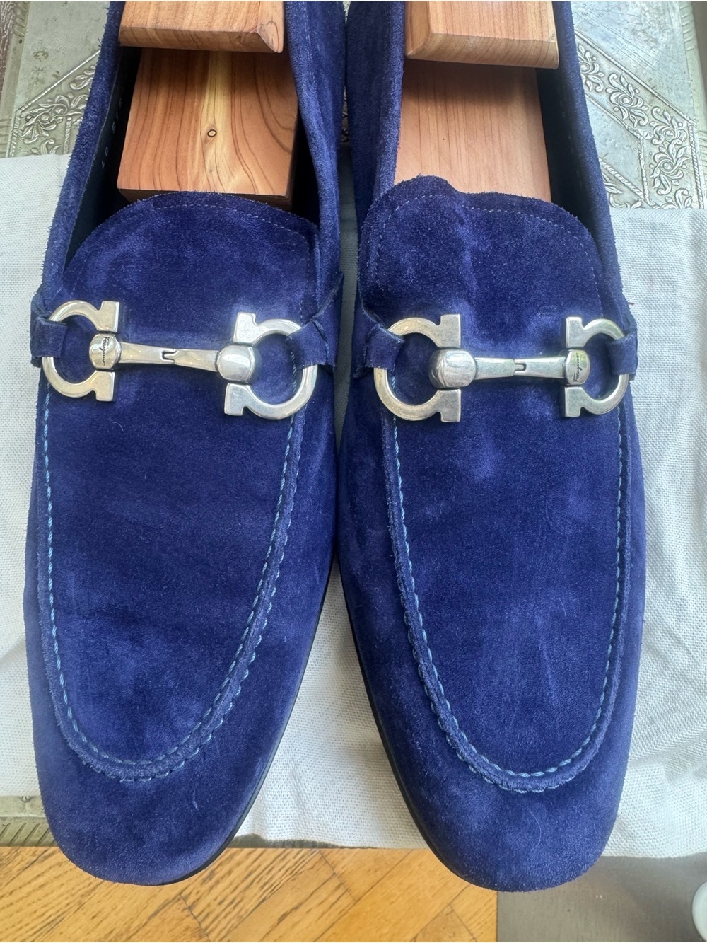 Salvatore Ferragamo Navy Suede Gancini Bit Loafers 12 2E - Picture 2 of 15